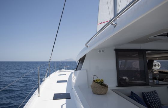 Catamaran Fountaine Pajot Saona 47 13.94m