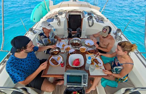 Sailboat Bavaria Cruiser 40 12.3m