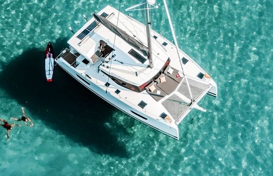 Catamaran Fountaine Pajot Isla 40 11.93m