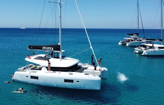 Catamaran Lagoon LAGOON 42 12.8m