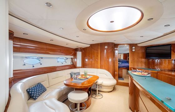 Motor yacht Princess V65 2600hp