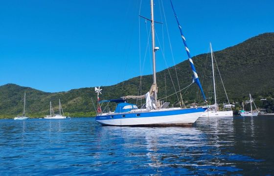 Sailboat Reves d'antilles Chantier Phinot 12m