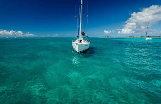 Sailboat Reves d'antilles Chantier Phinot 12m