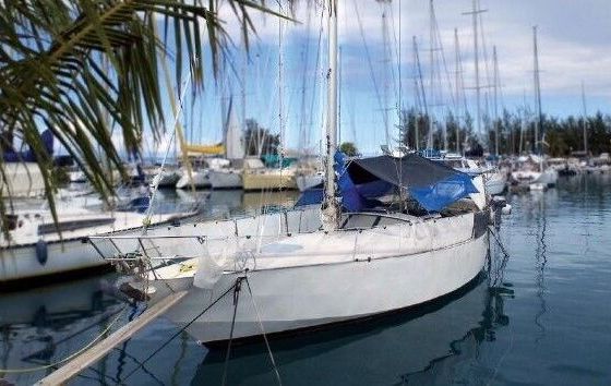 Sailboat Reves d'antilles Chantier Phinot 12m