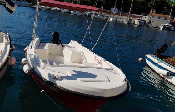 Motorboat VEN 501 8hp