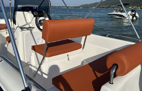 Motorboat Poseidon Blu Water 185 60hp