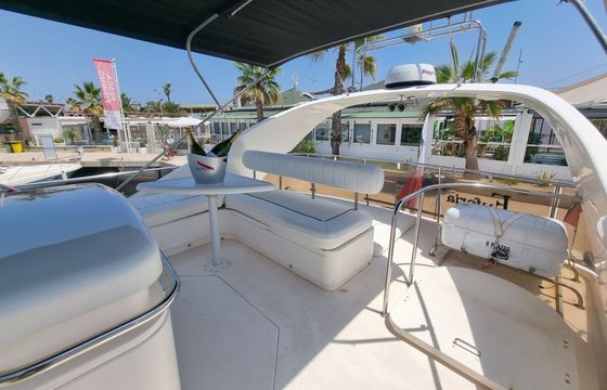 Motor yacht Fairline Squadron 59 1220hp