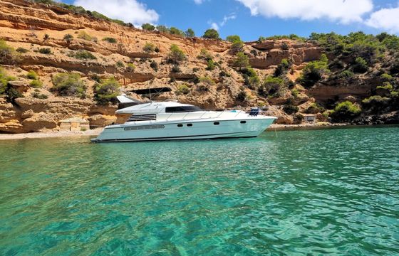 Motor yacht Fairline Squadron 59 1220hp