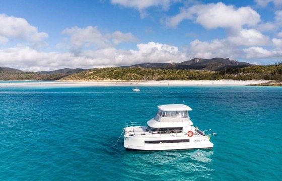 Catamaran Fountaine Pajot My 37 11m