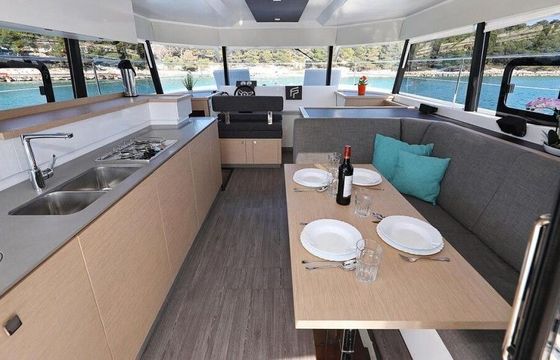 Catamaran Fountaine Pajot My 37 11m