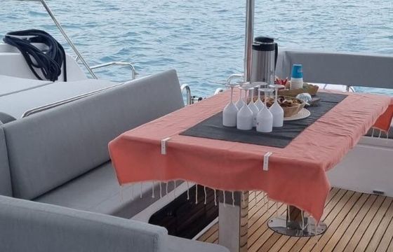 Catamaran Aventura Aventura 37 DC 13m