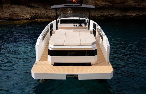 Motorboat De Antonio Yachts D29 300hp