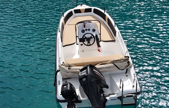 Motorboat Nireus Milos Island Explorer Boat Nireus