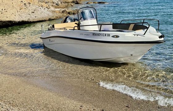 Motorboat Nireus Milos Island Explorer Boat Nireus