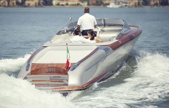 Motorboat Riva Aquariva 33 370hp
