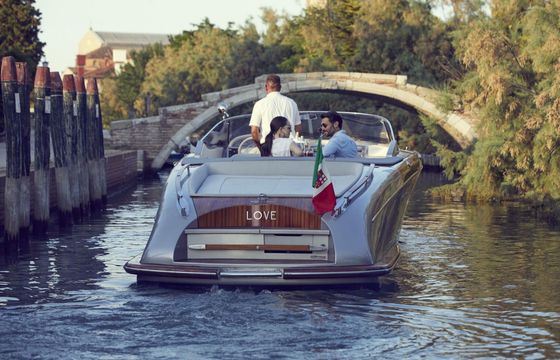 Motorboat Riva Aquariva 33 370hp