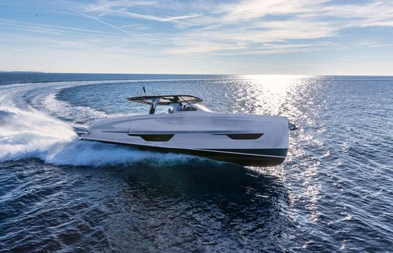 Motor yacht Solaris SP 52 OPEN 1200hp