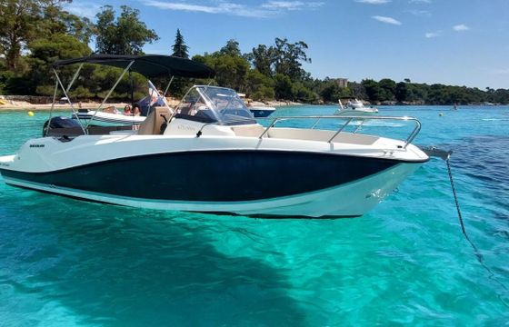 Motorboat Quicksilver Activ 675 Open 150hp