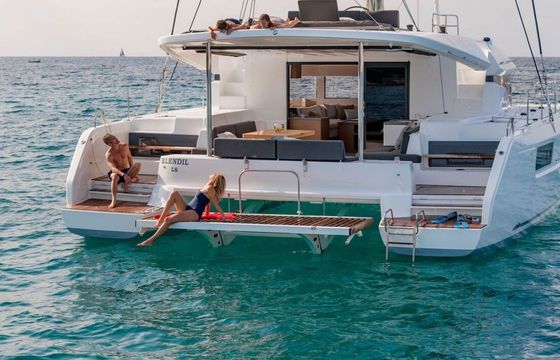 Catamaran Lagoon-Bénéteau Lagoon 50 - 6 + 2 cab. 14m