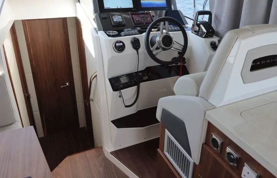 Motorboat Karnic S37X 600hp