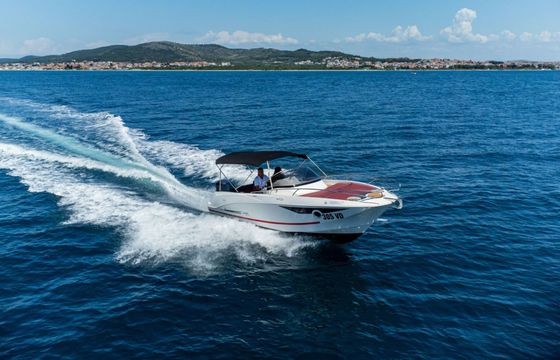 Motorboat Galeon Galia 700 Sundeck 250hp
