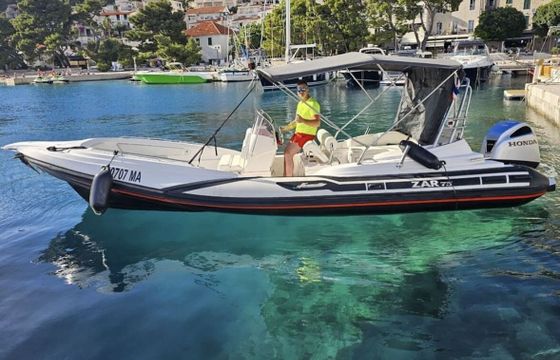 Motorboat Zar Formenti Zar 75 250hp