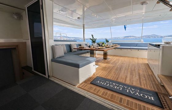 Catamaran Lagoon 620 18.9m