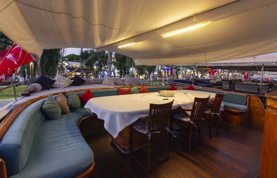 Sailing yacht Gulet Serenad 29m