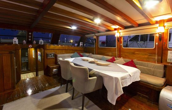 Sailing yacht Gulet Serenad 29m