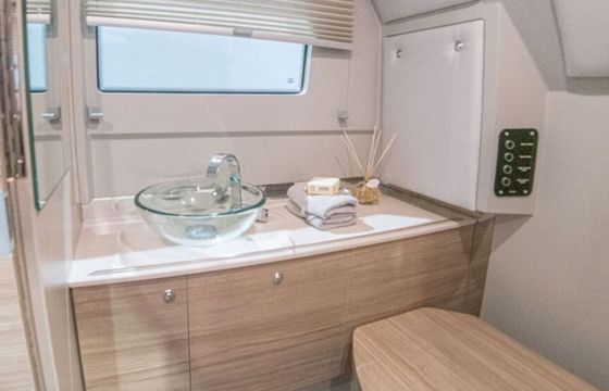 Motor yacht Saxdor 320 GTO 500hp
