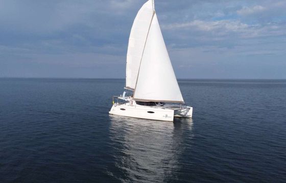 Catamaran Fountaine Pajot Helia 44 13.4m