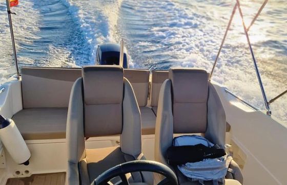 Motorboat Quicksilver Activ 675 Open 150hp