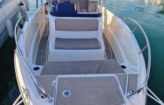 Motorboat Quicksilver Activ 675 Open 150hp