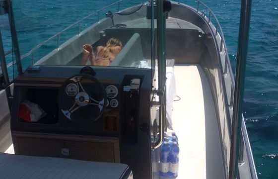Motorboat CONERO BREEZE 8.20 225hp