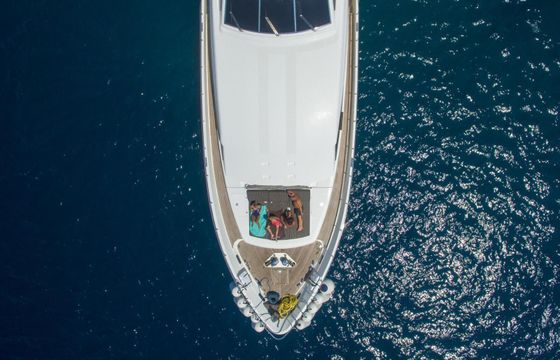 Motor yacht Ferretti 2003 2300hp