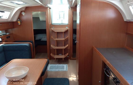 Sailboat Bavaria Cruiser 41 12.35m