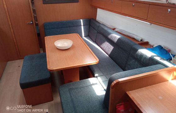 Sailboat Bavaria Cruiser 41 12.35m