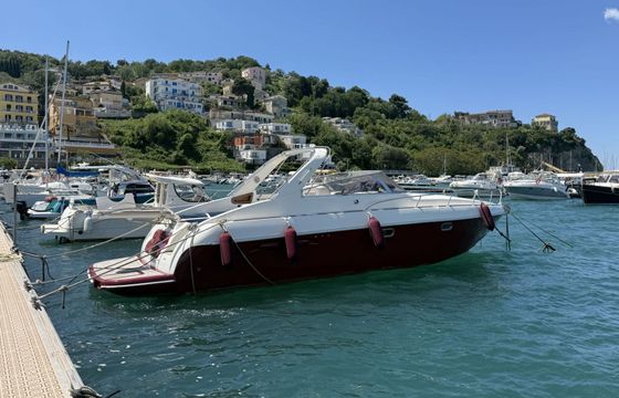Motorboat Airon Marine 345 400hp