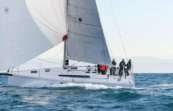 Sailboat Beneteau First 36 11m