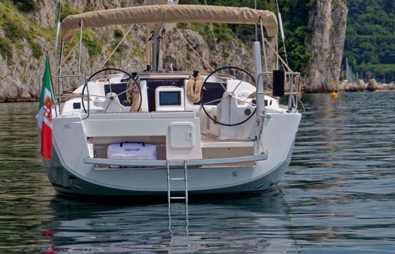 Sailboat Dufour Yachts Dufour 412 GL 12.7m