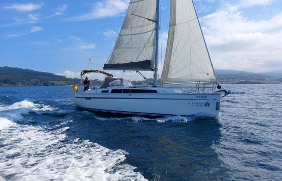 Sailboat Bavaria 34 Cruiser 9.99m