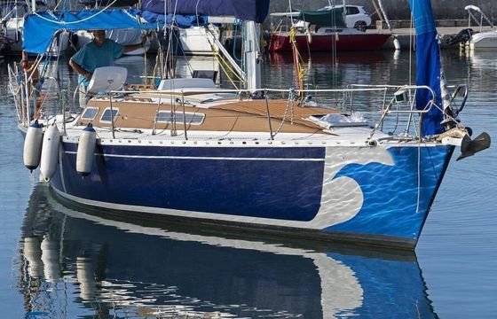 Sailboat Kirie - Feeling 1100 j 12m