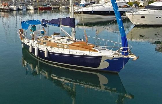 Sailboat Kirie - Feeling 1100 j 12m