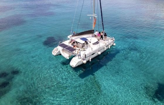 Catamaran Fountaine Pajot Lavezzi 40 12m