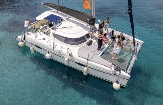 Catamaran Fountaine Pajot Lavezzi 40 12m