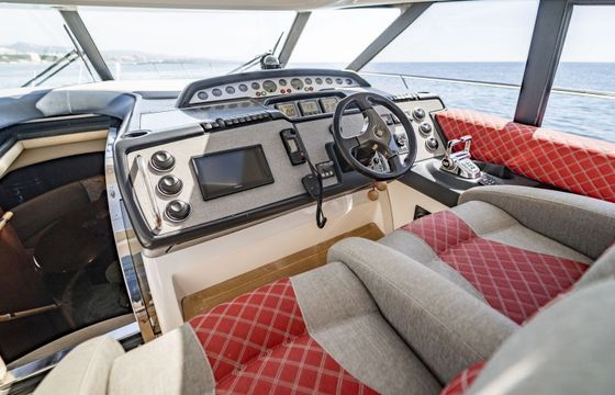 Motor yacht PRINCESS V58 2140hp