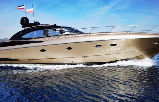 Motor yacht Sunseeker Predator 60 2100hp