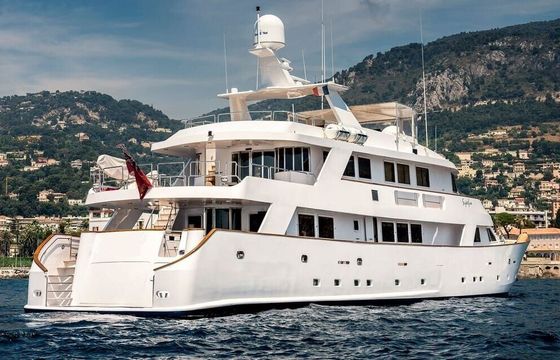Motor yacht Rossato 130 1850hp