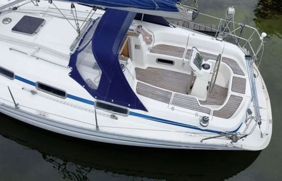 Sailboat Bavaria Bavaria 34 Cruiser 10.8m