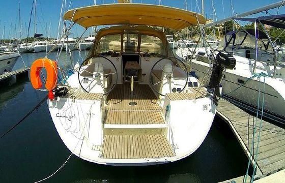Sailboat DUFOUR 375 Grand Large 11m